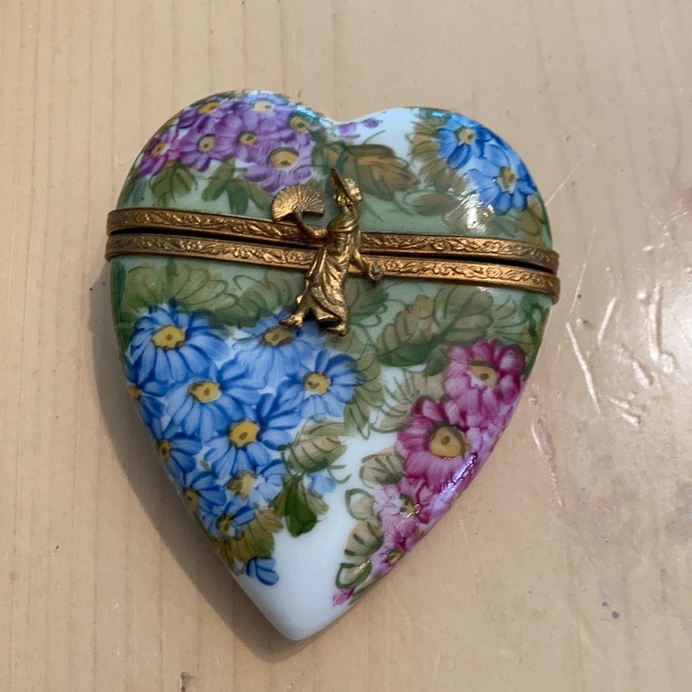 Limoges France Trinket Heart Shaped Hinged Box